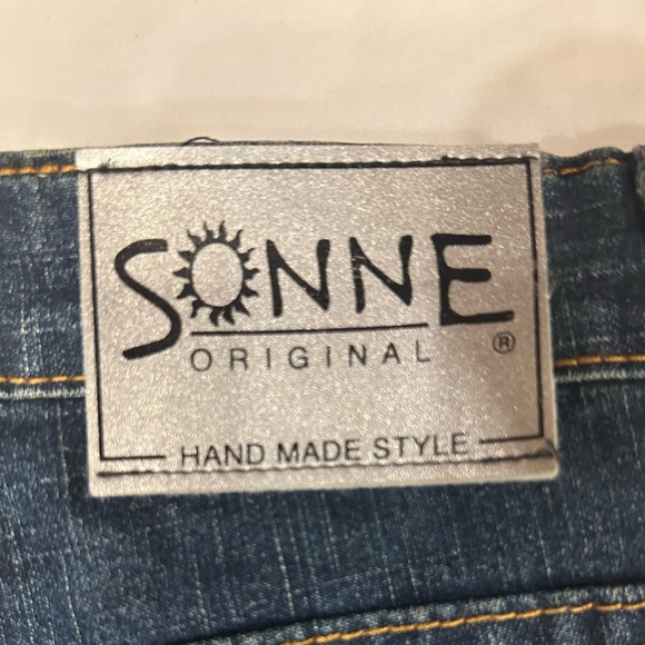 High-end luxury size 27 jeans perfect for the rodeo or a night out.  Exquisite. - Picture 3 of 5